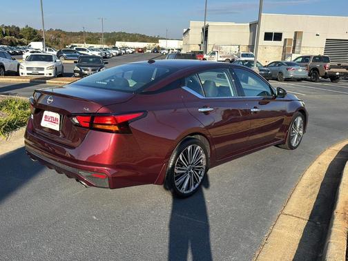 2024 Nissan Altima 2.5 SL