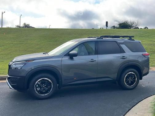 2025 Nissan Pathfinder Rock Creek