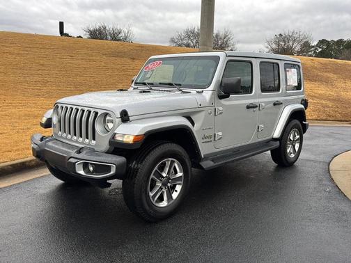 2022 Jeep Wrangler Unlimited Sahara