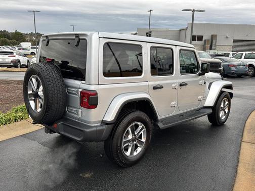 2022 Jeep Wrangler Unlimited Sahara