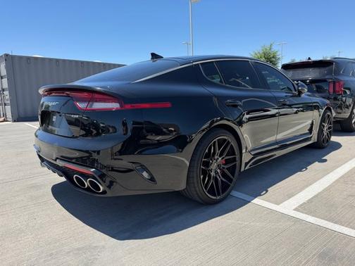 Aurora Black 2023 Kia Stinger GT2