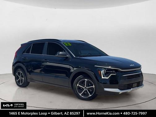 Aurora Black Pearl 2023 Kia Niro EX