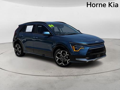 2024 Kia Niro Plug-In Hybrid SX Touring