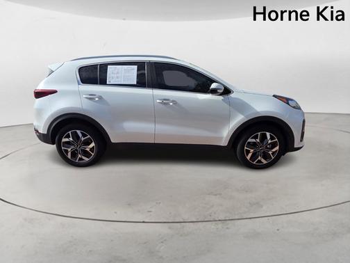 2020 Kia Sportage EX