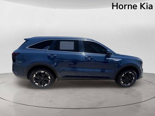 Midnight Lake Blue 2025 Kia Sorento S