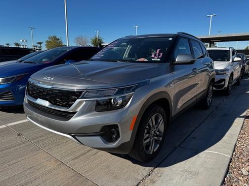 2023 Kia Seltos S