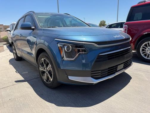 Mineral Blue 2023 Kia Niro EX