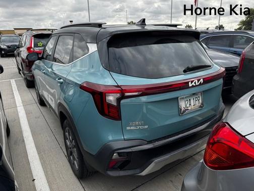 2024 Kia Seltos S
