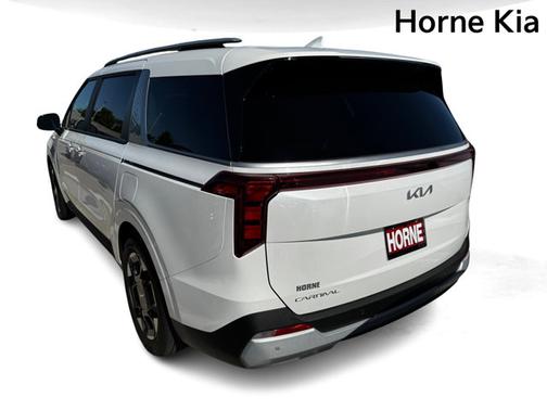 2025 Kia Carnival EX