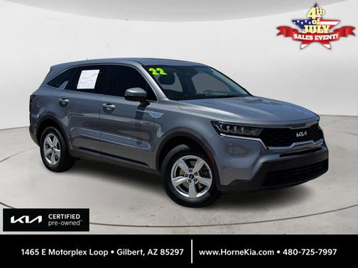 2022 Kia Sorento LX