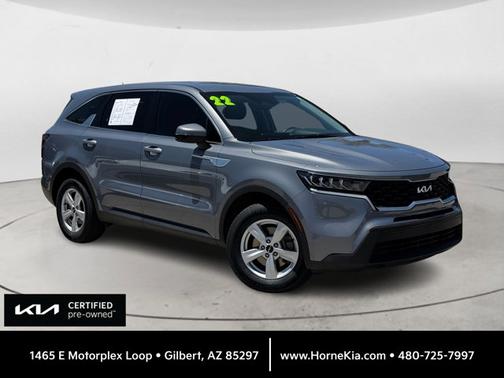 2022 Kia Sorento LX