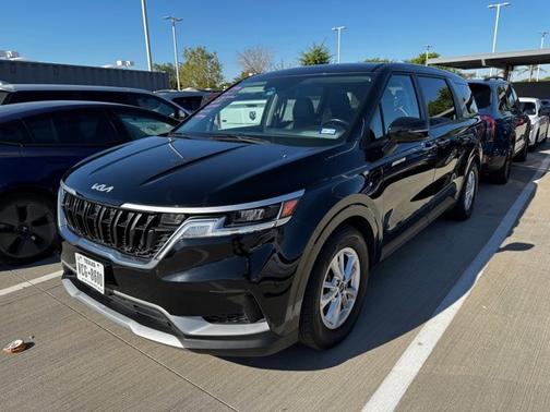 2022 Kia Carnival LXS