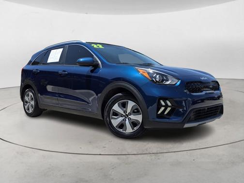 2022 Kia Niro LX
