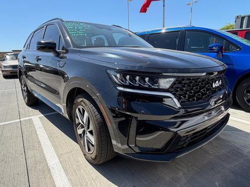 Ebony Black 2022 Kia Sorento S