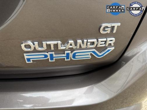2019 Mitsubishi Outlander PHEV GT