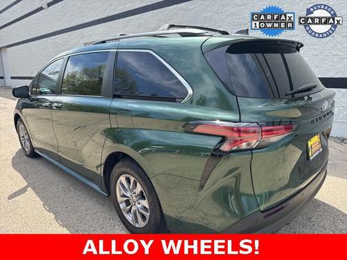 2021 Toyota Sienna XLE 7 Passenger