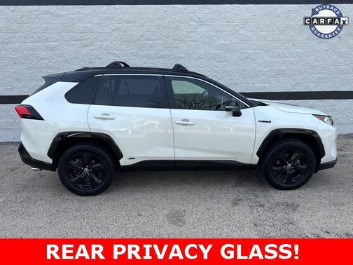 2020 Toyota RAV4 Hybrid SE