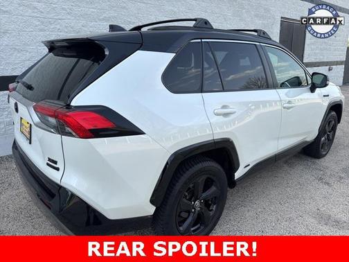 2020 Toyota RAV4 Hybrid SE