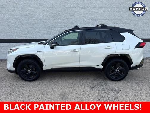2020 Toyota RAV4 Hybrid SE