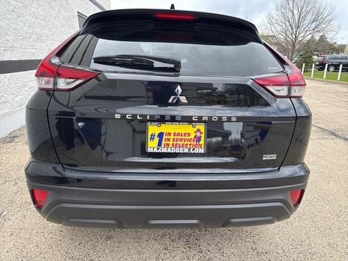 2025 Mitsubishi Eclipse Cross LE