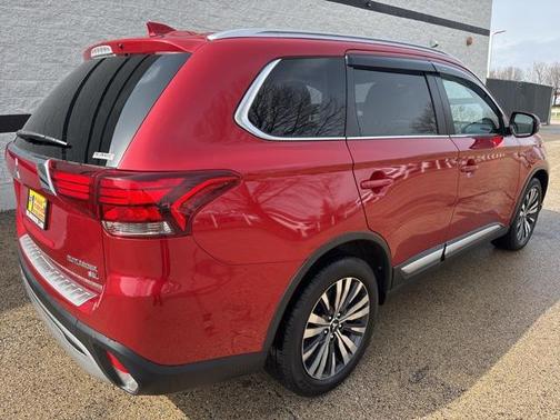 2019 Mitsubishi Outlander SEL
