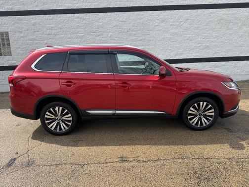 2019 Mitsubishi Outlander SEL