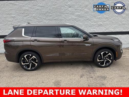 2023 Mitsubishi Outlander PHEV SEL