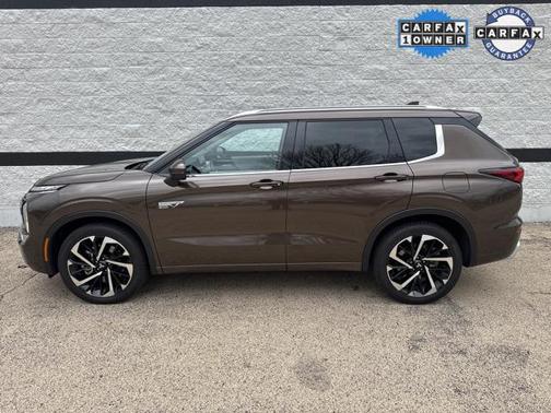 2023 Mitsubishi Outlander PHEV SEL