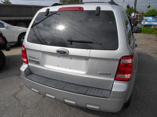 2009 Ford Escape XLT