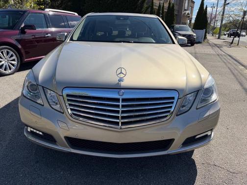Beige 2010 Mercedes-Benz E-Class E 550 4MATIC