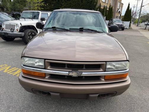 Tan 2004 Chevrolet Blazer LS