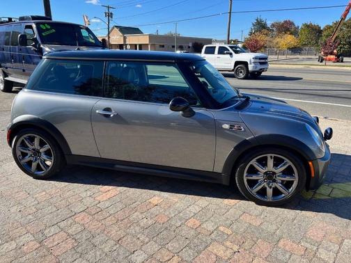 2004 MINI Cooper S Base