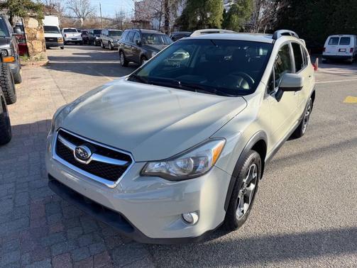 Desert Khaki 2013 Subaru XV Crosstrek 2.0i Premium