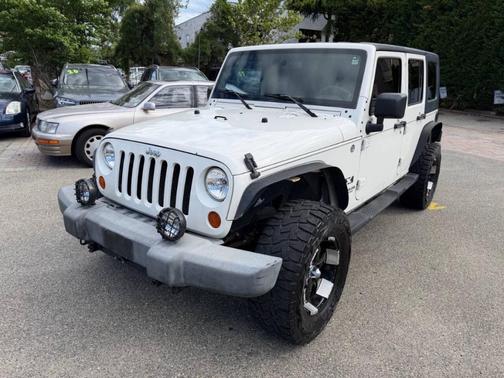 White 2008 Jeep Wrangler Unlimited X