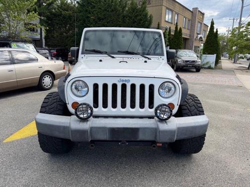 White 2008 Jeep Wrangler Unlimited X