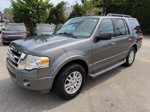 Gray 2012 Ford Expedition XLT
