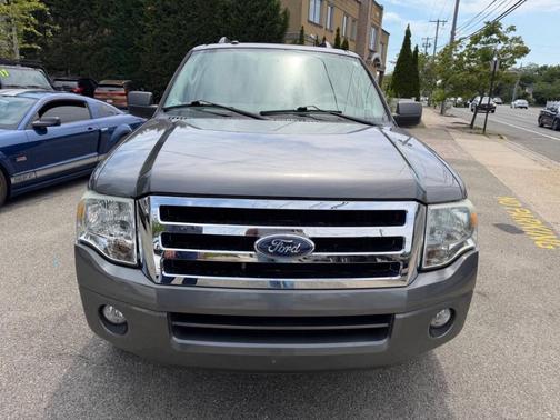 Gray 2012 Ford Expedition XLT