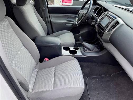 2014 Toyota Tacoma Base