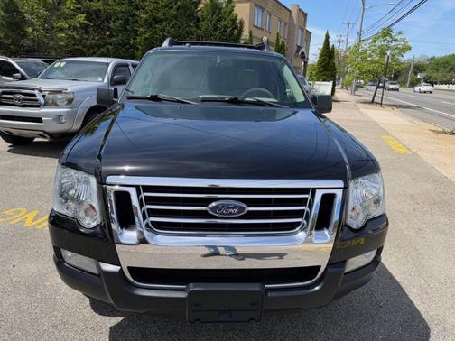 Black 2007 Ford Explorer Sport Trac XLT