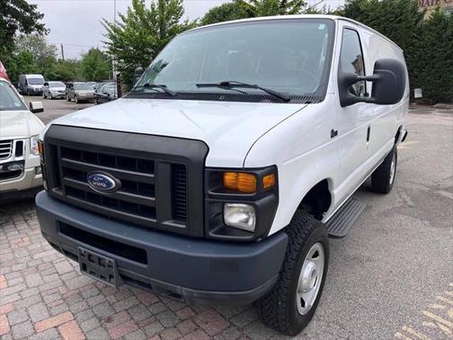 2009 Ford E350 Super Duty Cargo