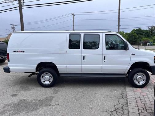 2009 Ford E350 Super Duty Cargo