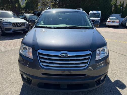 Gray 2009 Subaru Tribeca Special Edition 5-Passenger