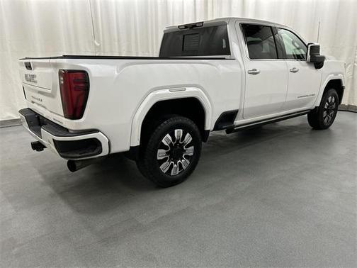 2024 GMC Sierra 2500 Denali