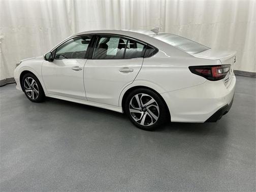 2022 Subaru Legacy Touring XT