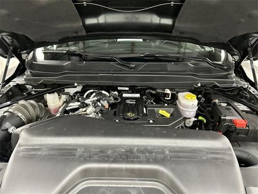 2025 RAM 2500 Laramie Crew Cab 4x4 6'4' Box