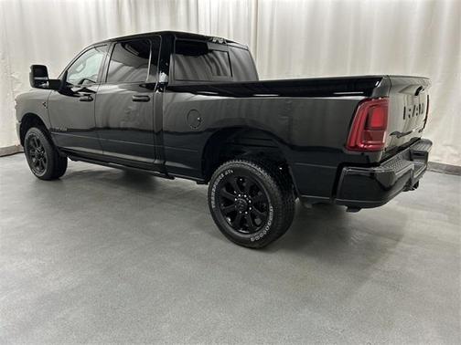 2025 RAM 2500 Laramie Crew Cab 4x4 6'4' Box