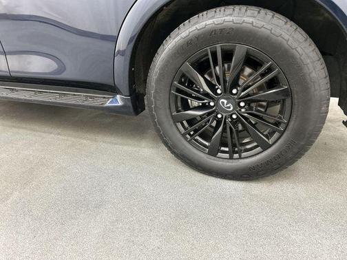 Hermosa Blue 2022 INFINITI QX80 Luxe