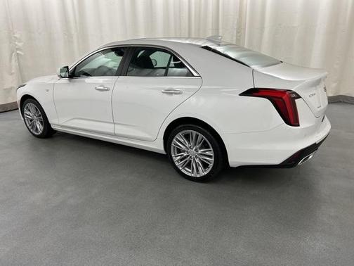 2026 Cadillac CT4 Premium Luxury RWD