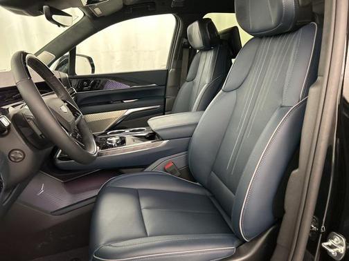 2025 Cadillac Escalade Luxury