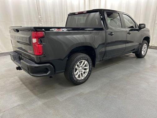 Black 2022 Chevrolet Silverado 1500 RST